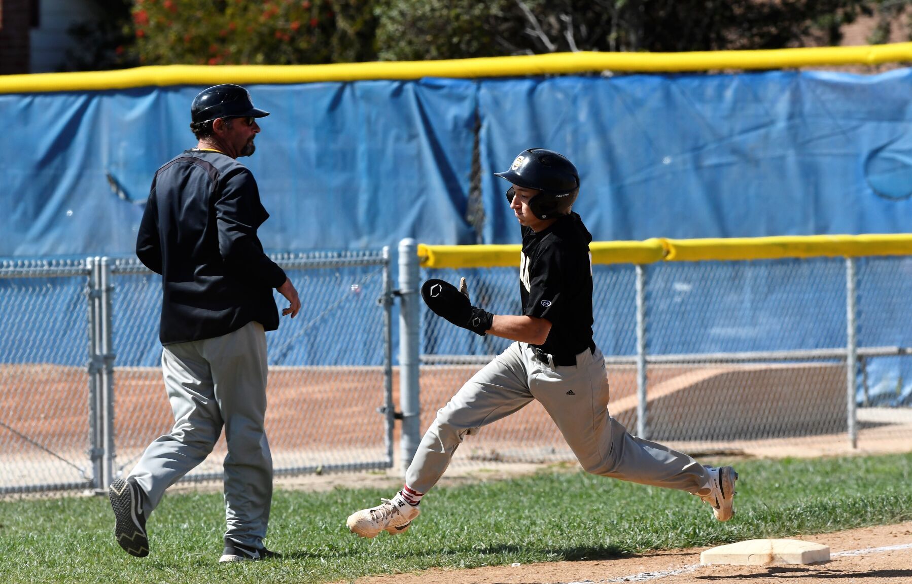 041522 CHS LHS BSB 09.JPG